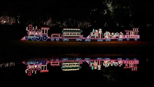 Bellingrath Gardens and Home Magic Christmas in Lights 2015