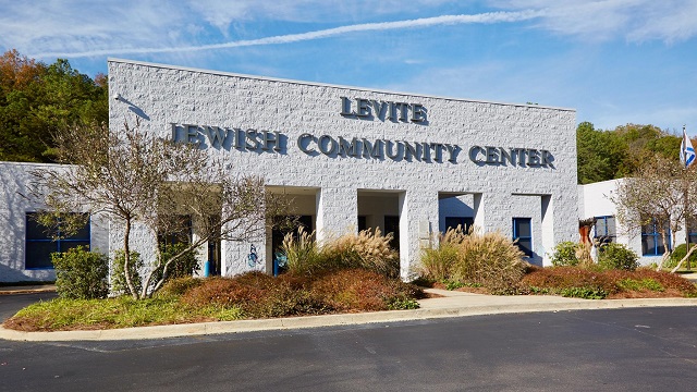 Birmingham Jewish Community Center Provides Child Care For Those