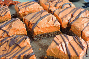 Halloween recipe: Creamy Pumpkin Chocolate Granola Bars