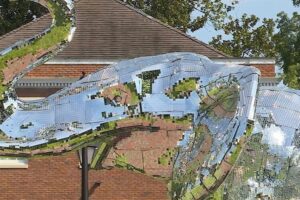 University of Alabama’s new ‘disco elephant’ statue features 20,000 mirror tiles