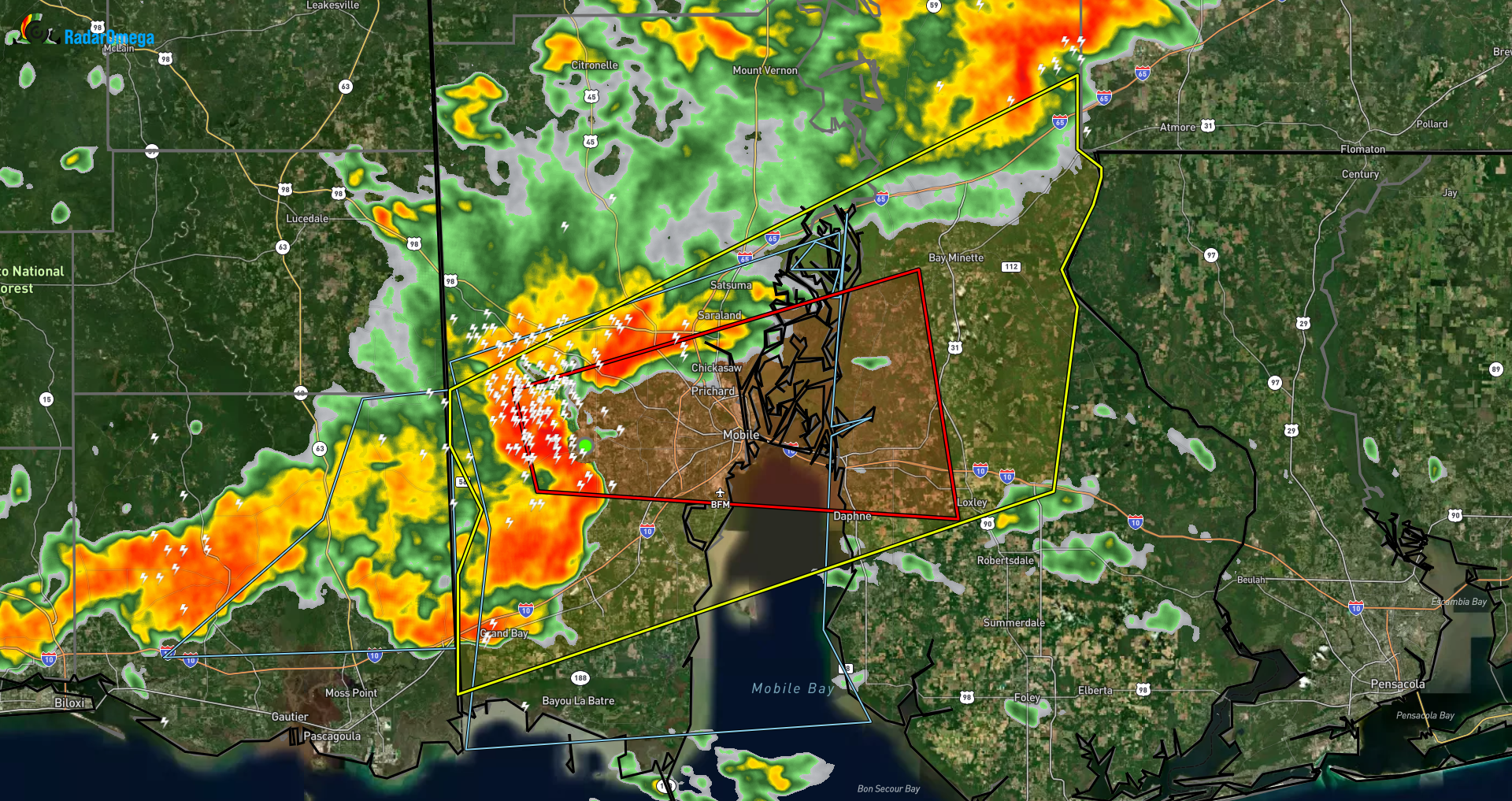 Tornado Warning in Effect for Downtown Mobile Until 900pm CT The